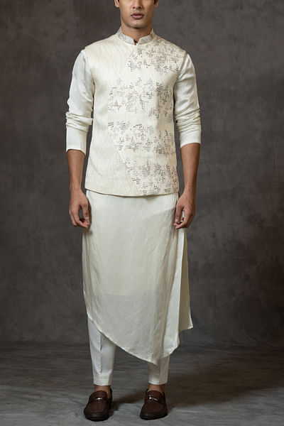 Ivory asymmetric Nehru kurta set