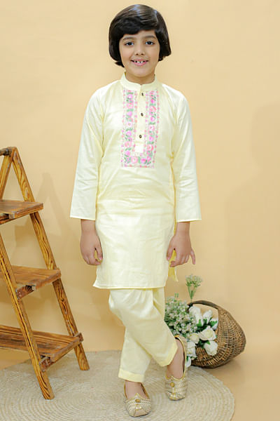 Ivory embroidered kurta set