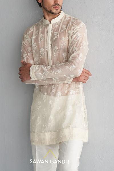 Ivory floral embroidery kurta set