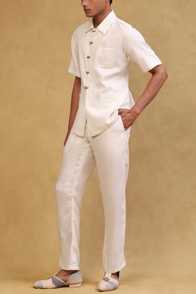 Soniya G Ivory patch pocket detail co-ords SOAJULY23CS13