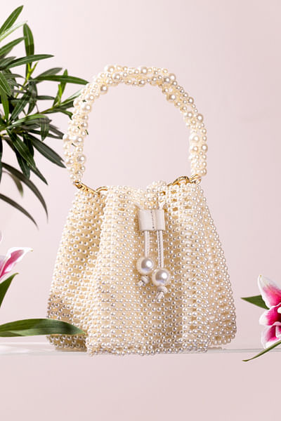 Ivory pearl beaded handbag
