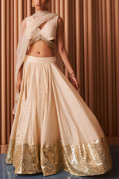 Ivory zari detail lehenga set
