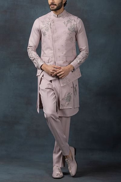 Lavender thread embroidered bandi set