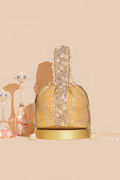 Light orange floral embroidery bucket bag