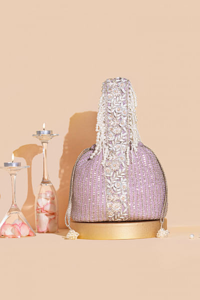 Lilac floral embroidery bucket bag