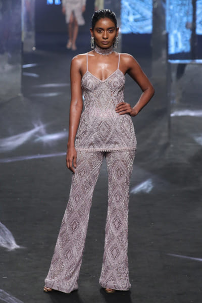 Metallic lavender embellished spaghetti kurta set