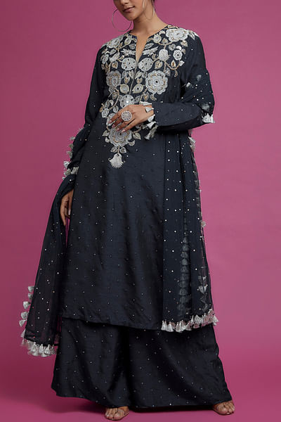 Midnight blue floral embroidery kurta set