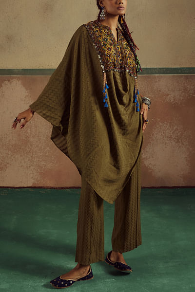 Moss green boho embroidery cape and pants