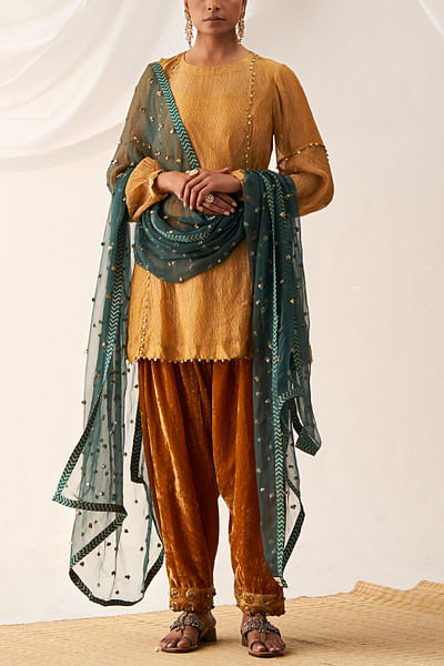 Multicolour ghungroo embellished short kurta set