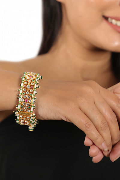 Multicolour jadtar stone bangle set
