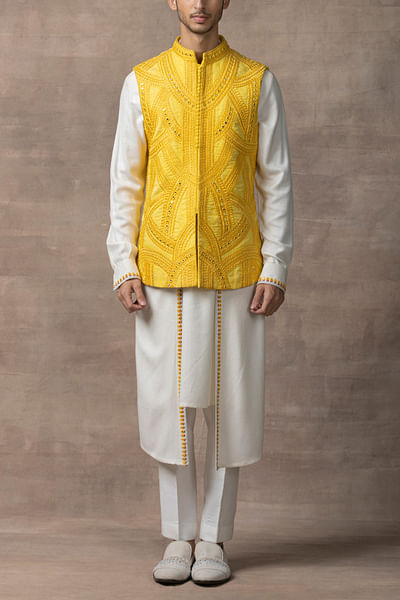 Mustard thread embroidery bandi kurta set