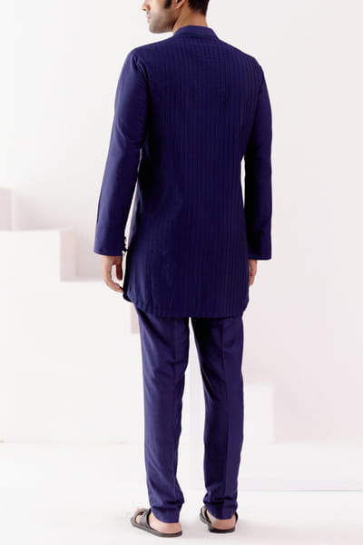 Devnaagri Navy blue pintuck and thread detail kurta set DEVOCT23MEN014