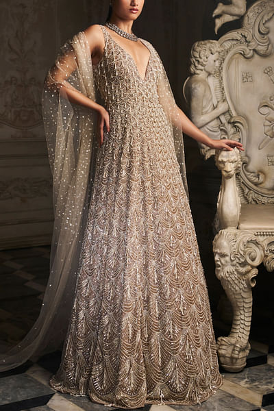 Nude scallop pearl embroidery gown