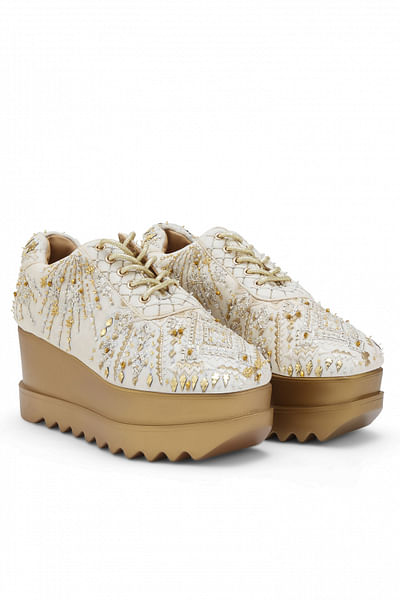 Off-white gota embroidery wedge sneakers