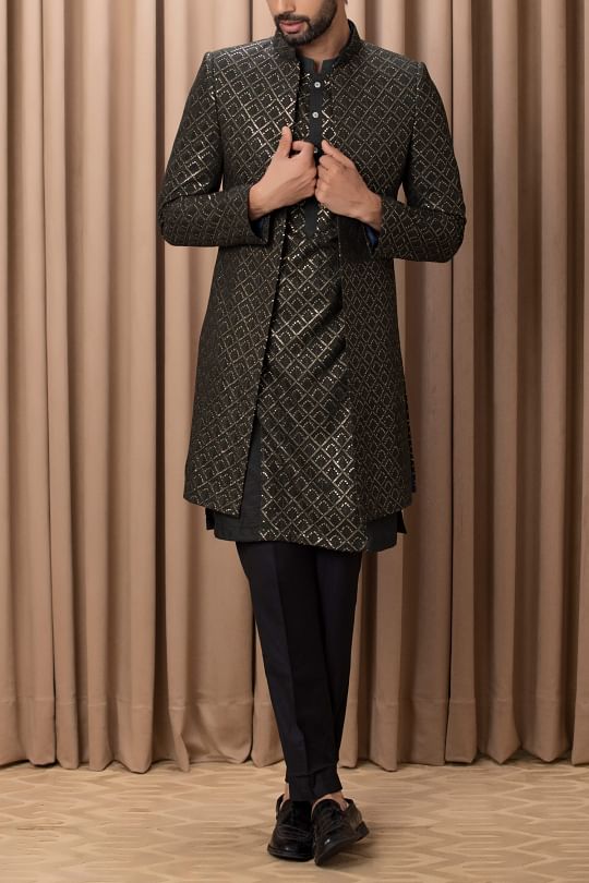 Ankit V Kapoor
