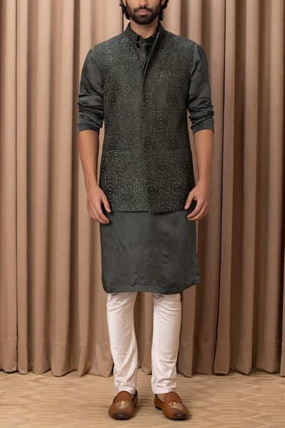 Olive green thread embroidery bandi kurta set