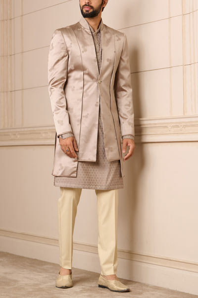 Oyster panelled achkan set