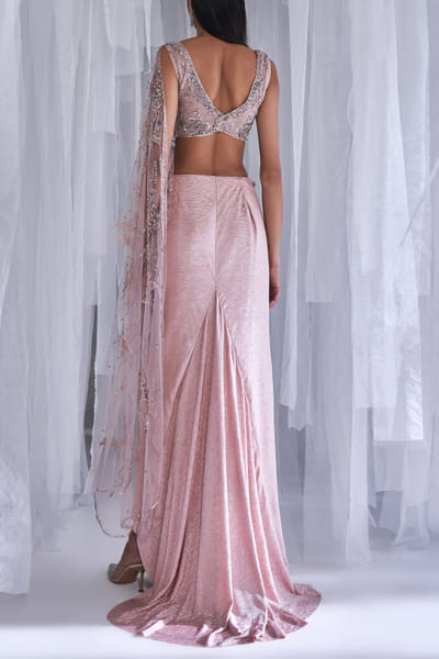 Dolly J Pale peach embellished draped saree set DOLSCENT23062