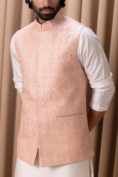 Peach thread embroidery bandi 