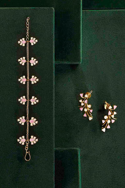 Pink accessory mini gift set