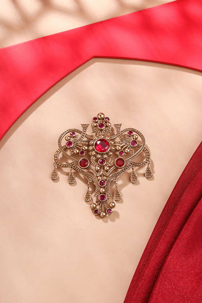 Pink and gold glass stone studded brooch