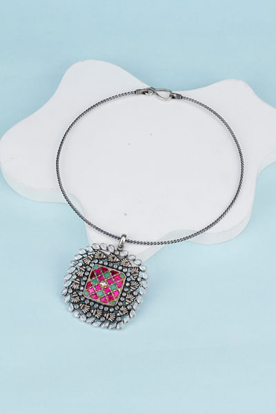 Pink and green kundan embellished silver necklace