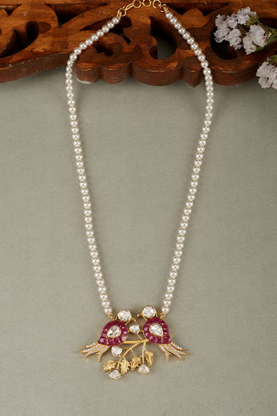 Pink bird moissanite polki and pearl necklace