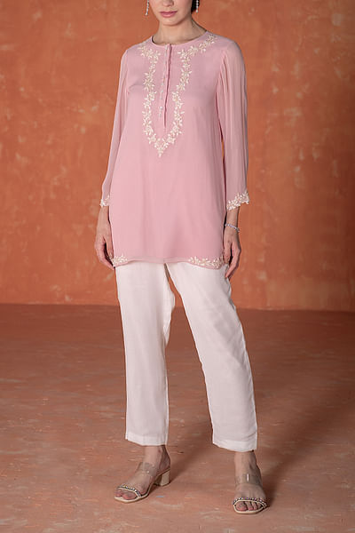 Pink floral embroidery tunic