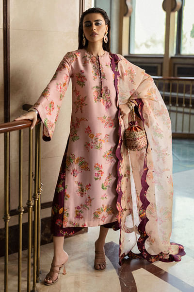 Pink floral printed kurta set