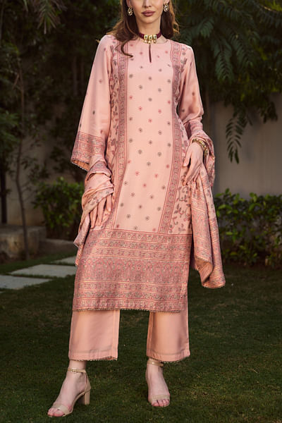 Pink kantha woven kurta set