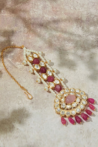 Pink pearl embellished maang tikka