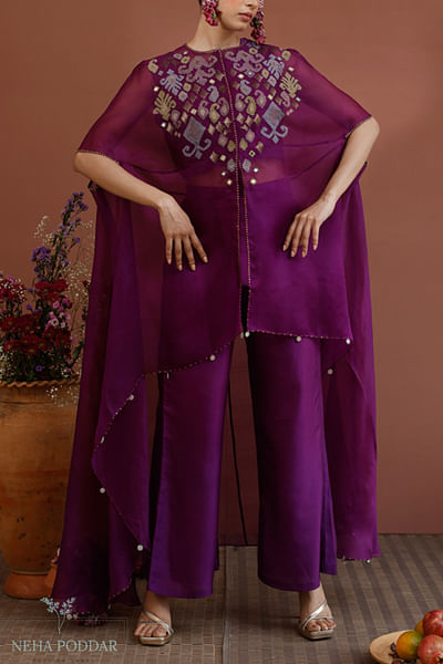 Purple applique cape set