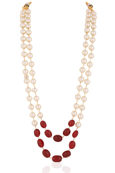Red and white pearl beaded layered necklace