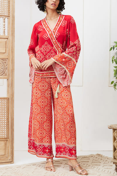Soup by Sougat Paul Red bandhani print angrakha co-ords SSPNOV23DP216