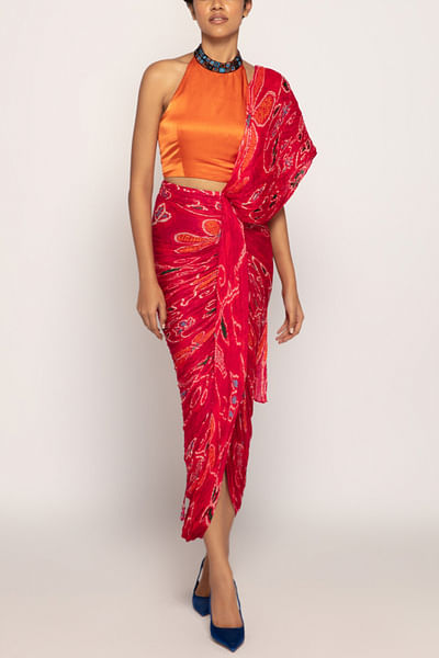 Red bandhani print skirt saree