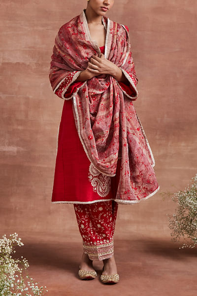 Red floral kashmiri embroidery kurta set