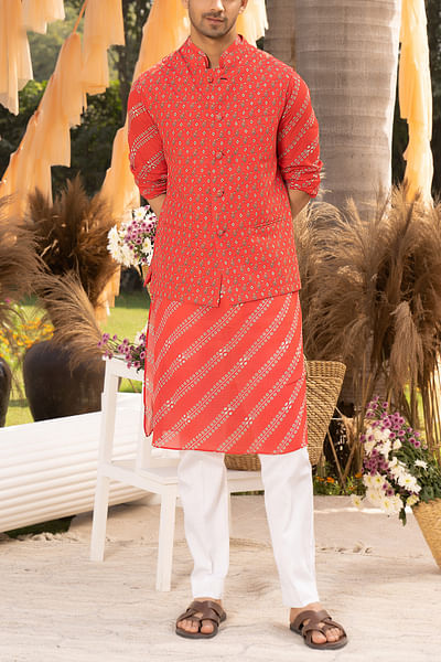 Red floral motif print bandi kurta set