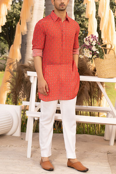 Red floral motif print short pathani kurta set