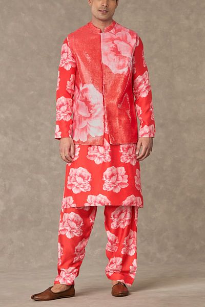 Red floral sequined print bandi
