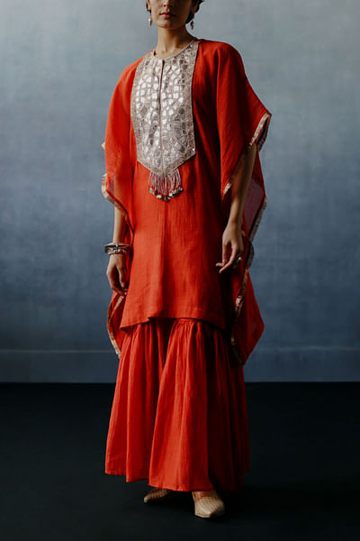 Red hand embroidery kaftan set