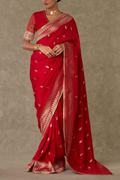 Red palm woven sari set