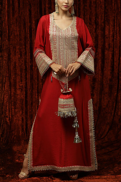 Red pink dori embroidered kaftan