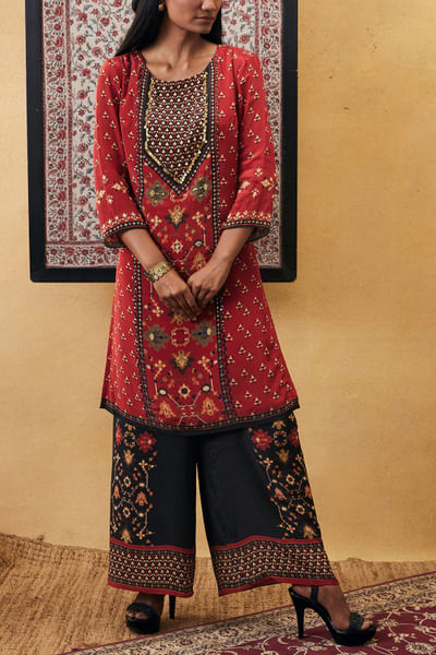 Red printed kurta set