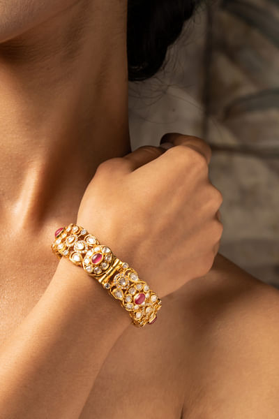 Red stone embellished bangle