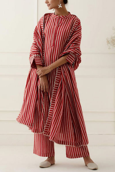 Red stripe print kurta set