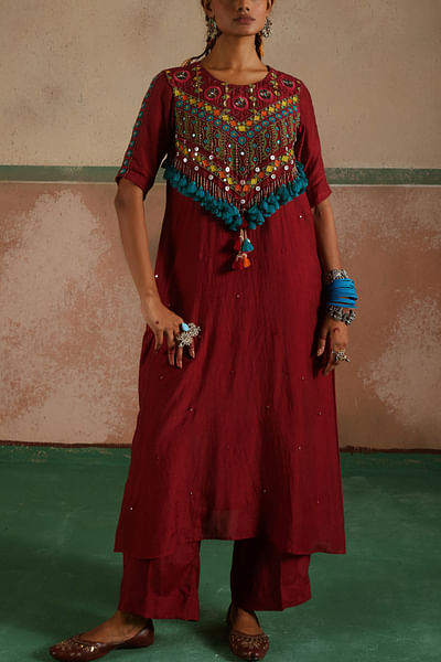 Red thread and mirror embroidery kurta set