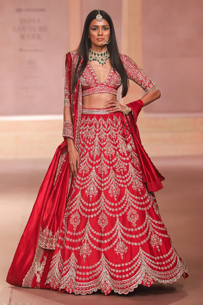 Red zari embroidered lehenga set