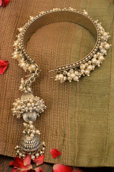 Silver pearl cluster tassel bracelet