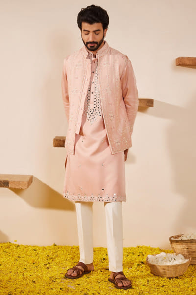 Shreyansh Designs Soft pink floral embroidered bandi kurta set SHRMAR25D119846
