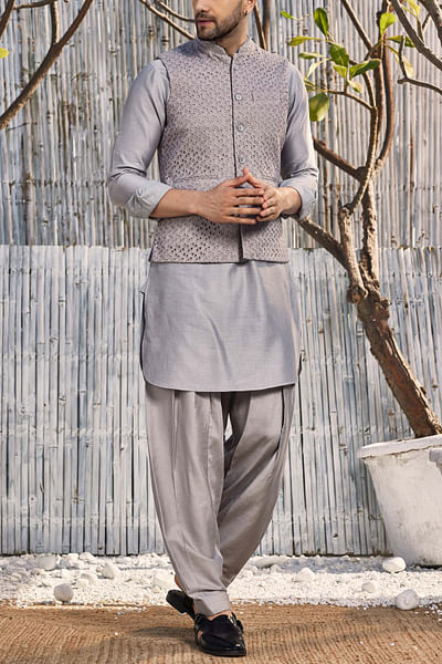 Steel grey cutwork bandi
